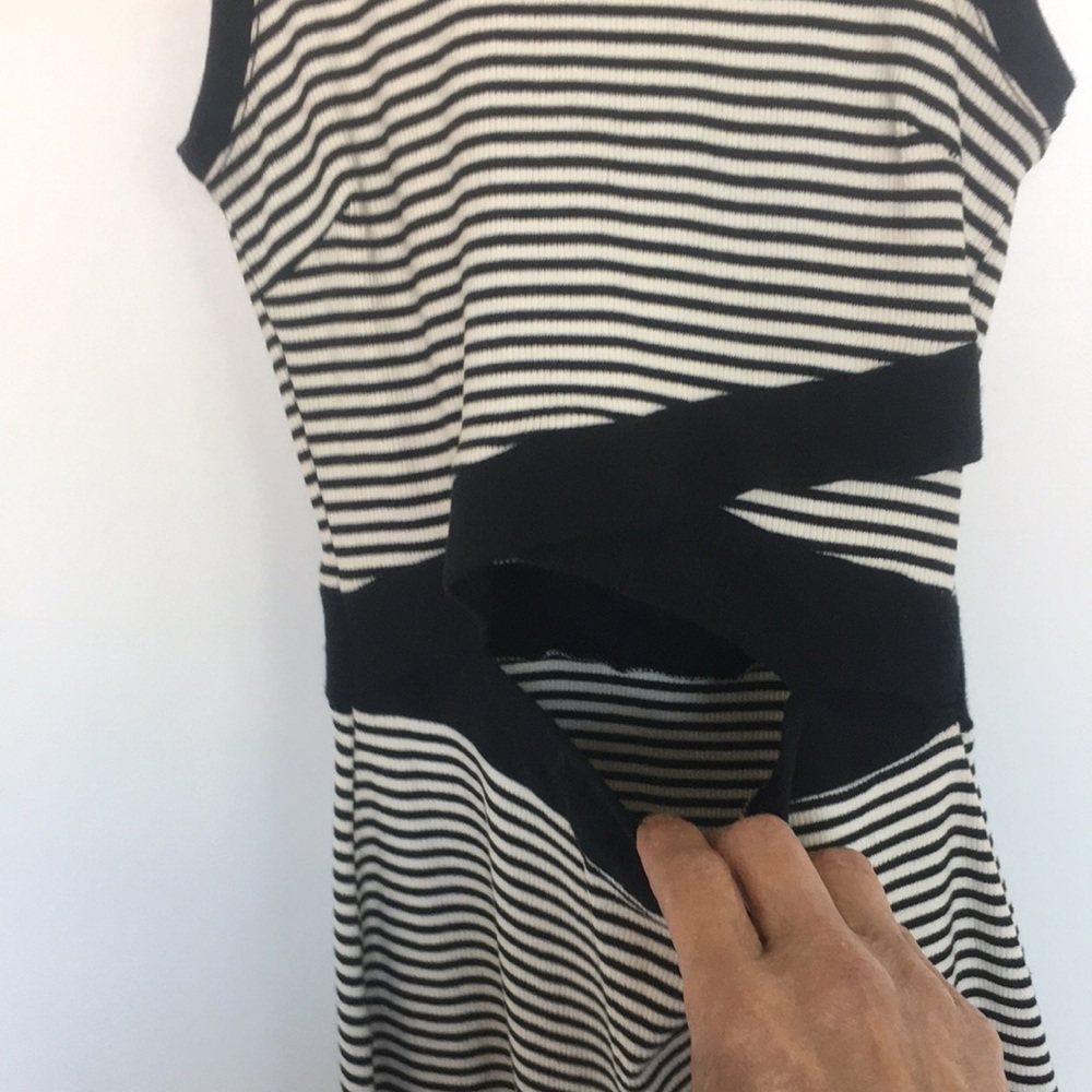 One❤️Clothing Los Angeles Striped Tank Fitted Midi Cut Out Dress - Picture 9 of 17